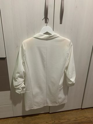 Blazer blanco elegante