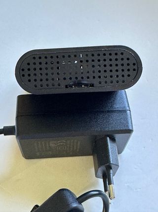 Raspberry Pi 3 B v1.2 + Carcasa y Alimentacion