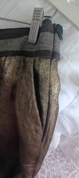 Conjunto Paz Torras Top y Pantalón Dorado