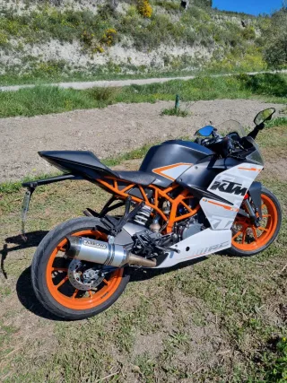 KTM RC 390 45cv Oct 2017