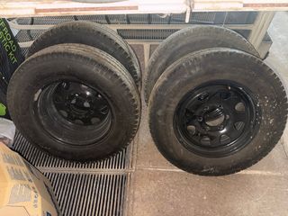 Llanta y Rueda Nissan Patrol