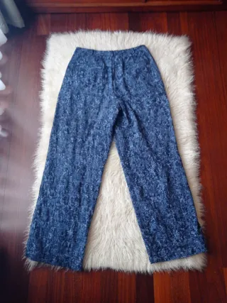 Pantalón vaquero estampado azul