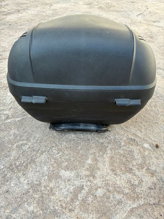 Baúl Moto SHAD Negro