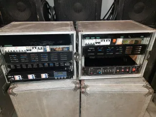 Equipo de sonido das audio, mesas y luces