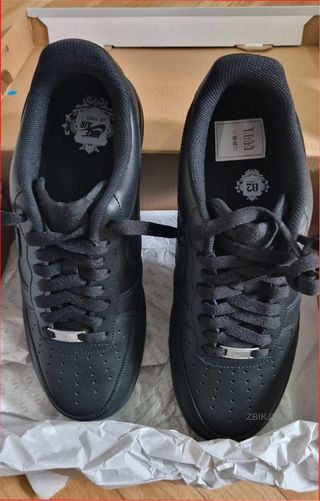 Nike Air Force 1 Talla 40 Negro