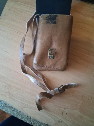 Bandolera artesanal de piel PERU