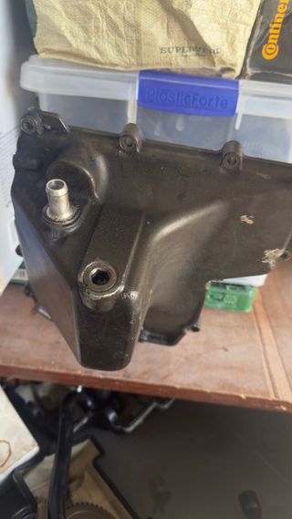 Cárter Aprilia RSV4 2010