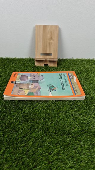 Nano Y Esmeralda - Alfredo Gómez Cerdá