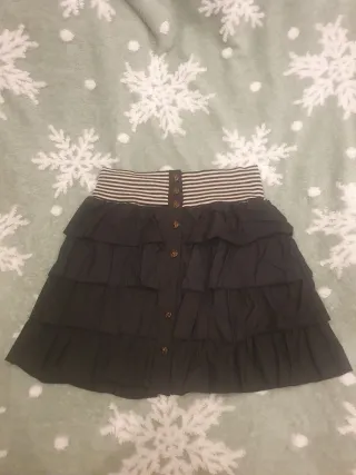 Falda negra volantes  Envío solo por inpost