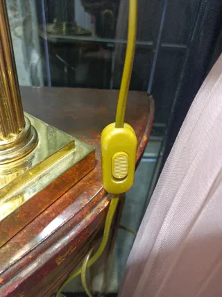 Lámparas doradas vintage tela metal