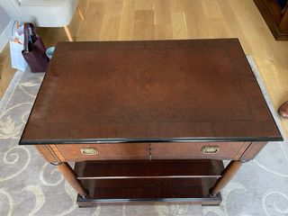 Mueble de salón de madera