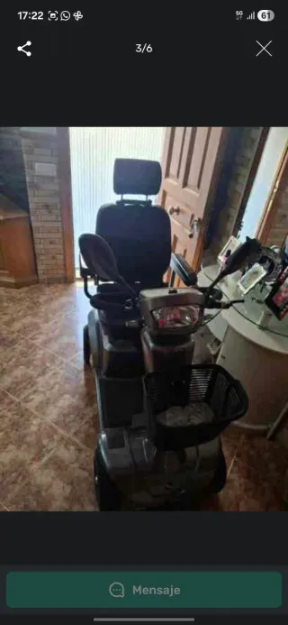 Vehículo motorizado negro