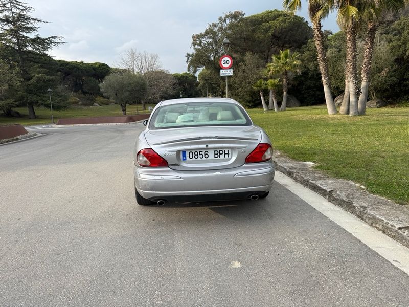 Jaguar X-Type 2001, foto 3