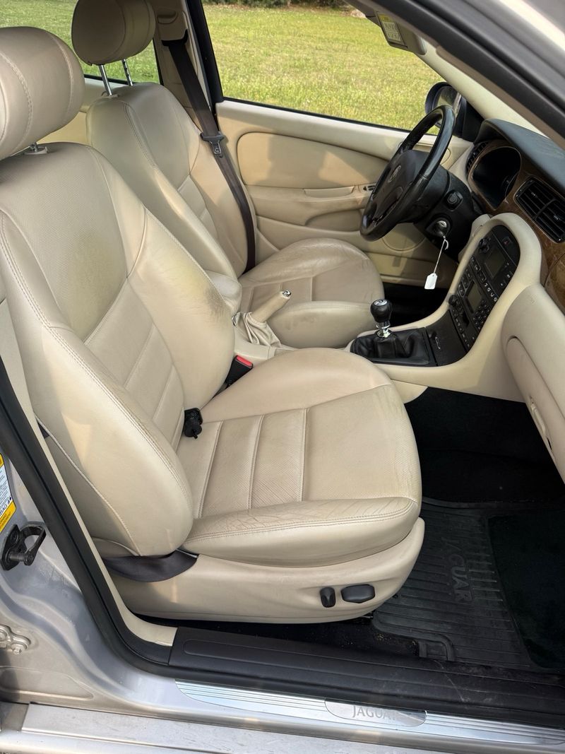Jaguar X-Type 2001, foto 19