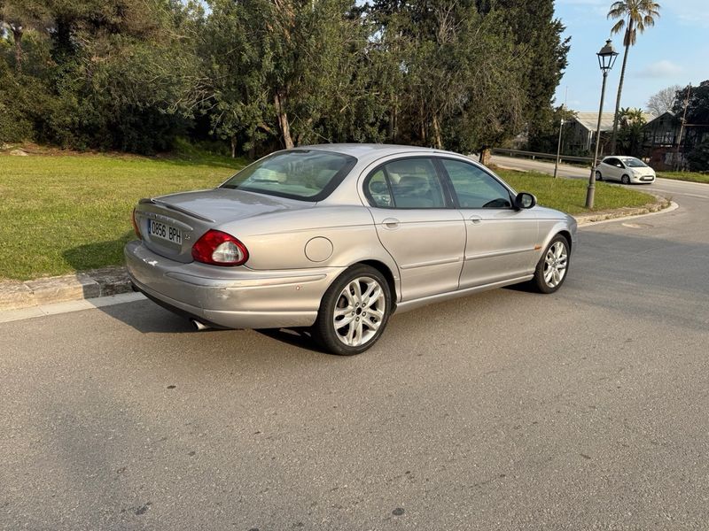 Jaguar X-Type 2001, foto 9