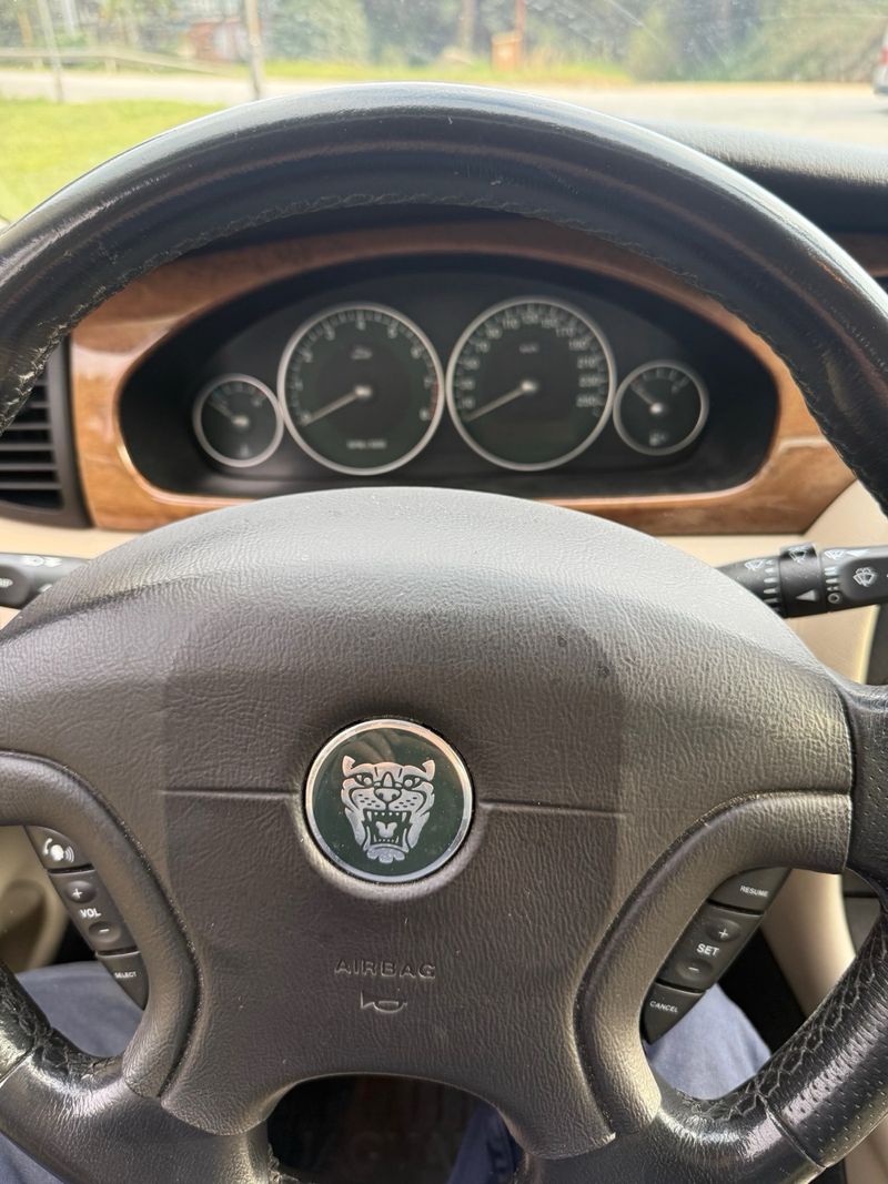 Jaguar X-Type 2001, foto 26