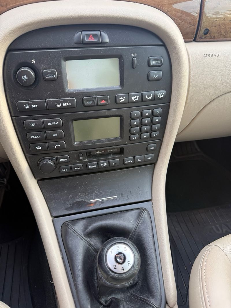 Jaguar X-Type 2001, foto 25