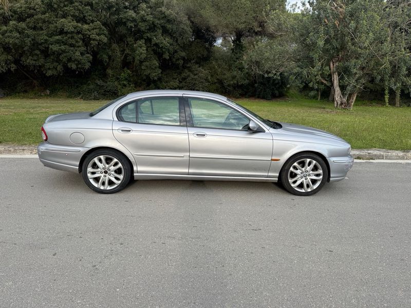 Jaguar X-Type 2001, foto 17