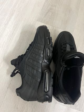 Zapatillas Nike Air Max 95 Negras