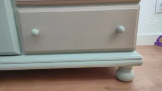 Armario infantil de madera