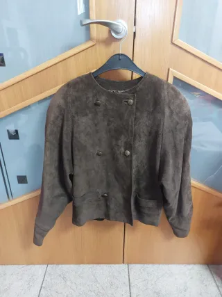 Chaqueta de ante marrón