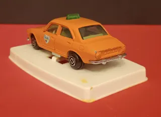 Auto Taxi Peugeot N°62 di Guisval