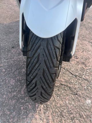 Kymco Xciting 400i ABS Blanca