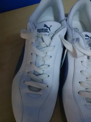 Zapatillas Puma Blancas y Azules