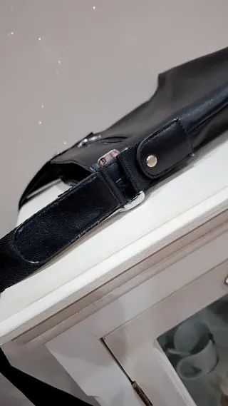 Borsa tracolla uomo/donna nera