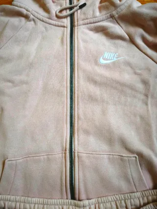 Conjunto chándal Nike mujer rosa claro