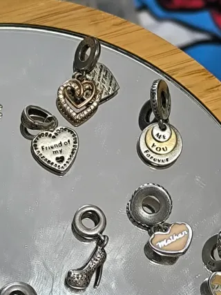 charms Pandora originales