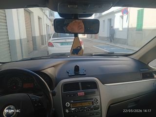 Vende Fiat punto es perfecto y quiero vender tengo