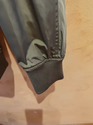 Cazadora bomber Lefties verde M