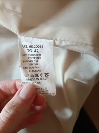 Cappottino donna beige con maniche a campana