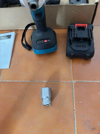 Pistola de impacto inalámbrica