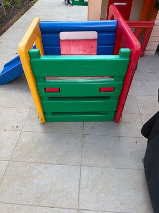 Gimnasio parque infantil tobogan exterior chicco