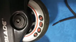 Patines en línea Rollerblade + Protecciones Xtra