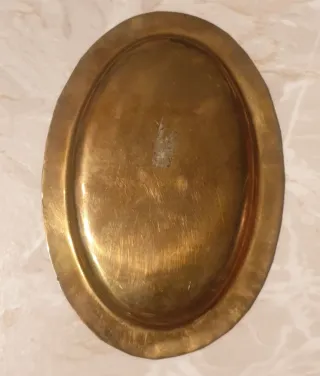 Vasso Ovale in Ottone Decorato