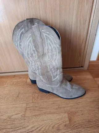 Botas Cowboy Mujer Beige