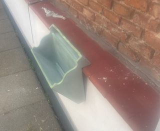 Portariviste in legno da parete