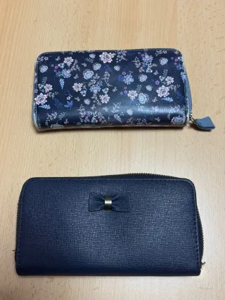 2 Portafogli Donna Blu Floreale e Blu Fiocco