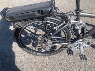 Bicicleta eléctrica B'TWIN casi nueva