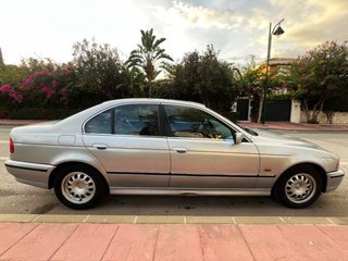 BMW Serie 5 523i 170 CV Automático ¡OFERTA!