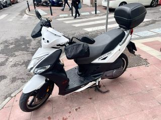 Kymco Agility City Scooter año 2023