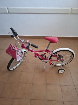 Bici infantil rosa y blanca