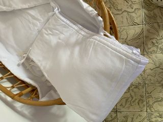 Cuna de mimbre para bebé