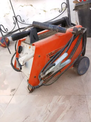 Soldadora Einhell NSG 180F