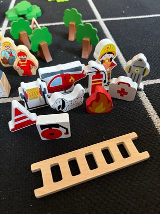 Tren madera Ikea Brio