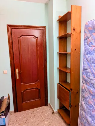 Estantería madera 7 baldas + mesa plegable