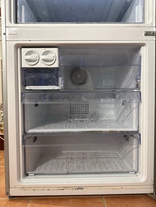 NUEVA Nevera BEKO Acero Inoxidable